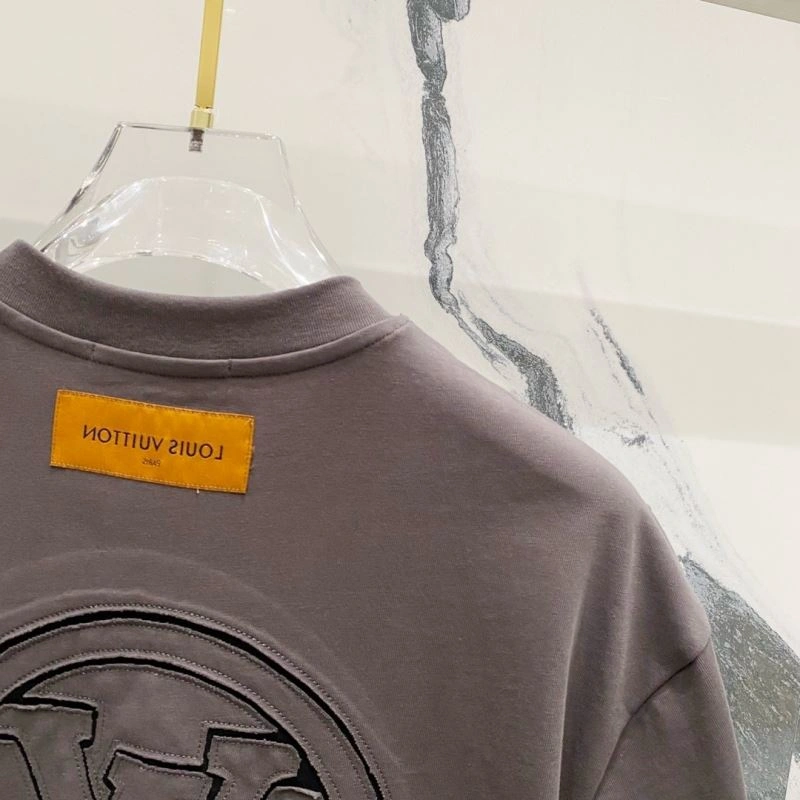 WrinkleFree Louis Vuitton T-Shirts 135596