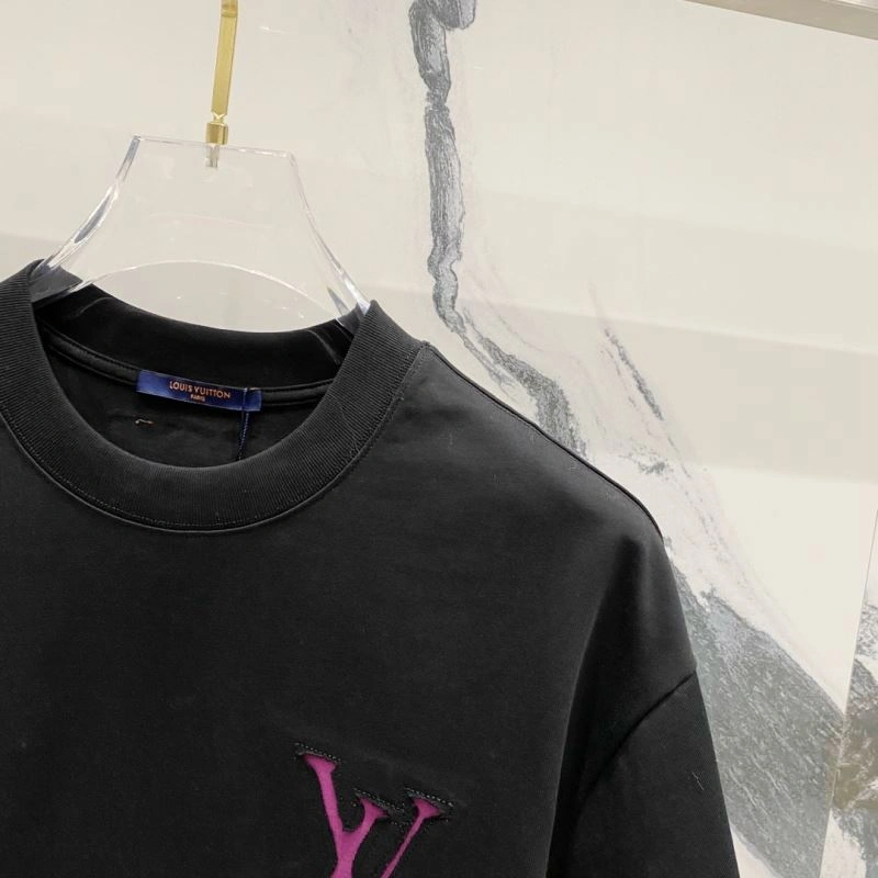 Louis Vuitton T-Shirts Efficient 135611