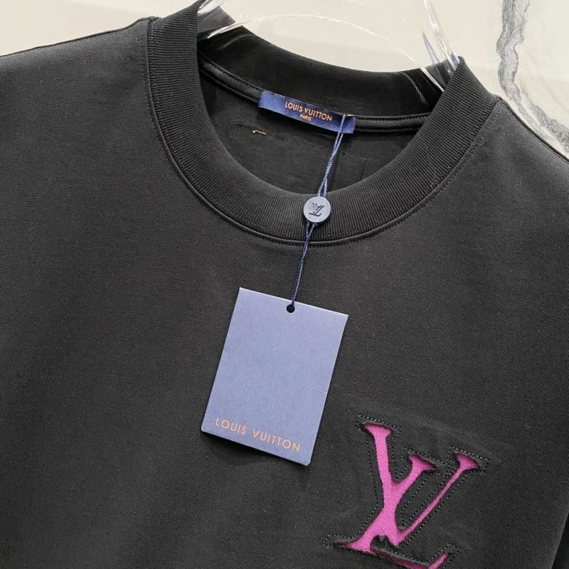 Louis Vuitton T-Shirts Efficient 135611