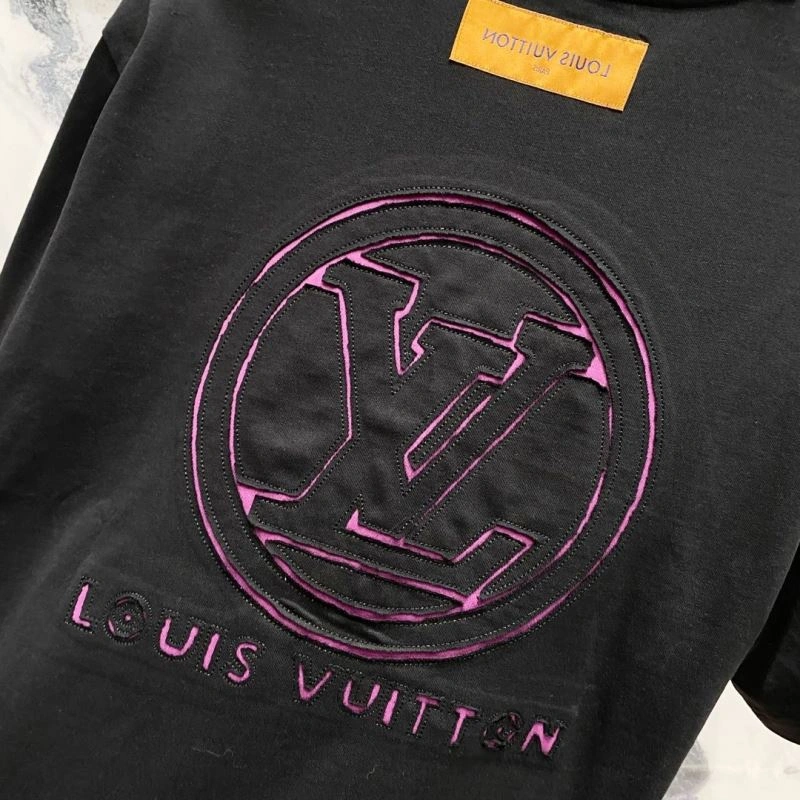 Louis Vuitton T-Shirts Efficient 135611
