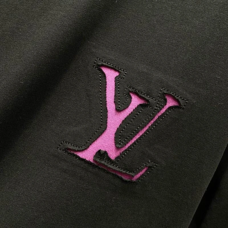 Louis Vuitton T-Shirts Efficient 135611