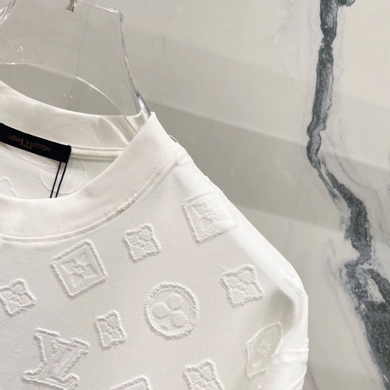 Louis Vuitton T-Shirts NewStyle 135595