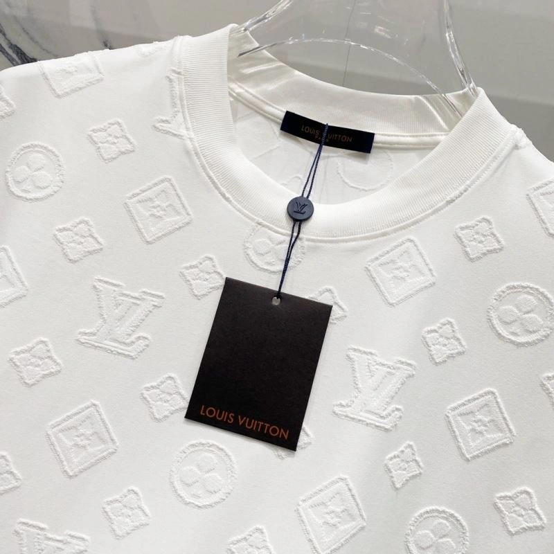 Louis Vuitton T-Shirts NewStyle 135595