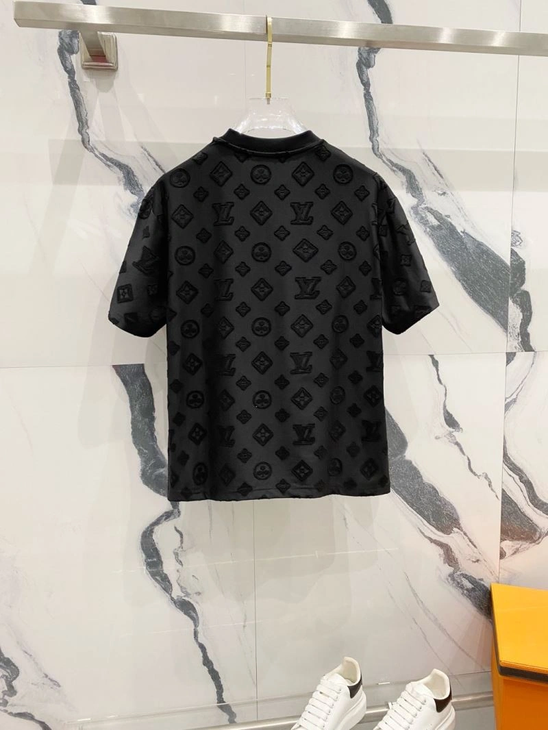 Supportive Louis Vuitton T-Shirts 135590