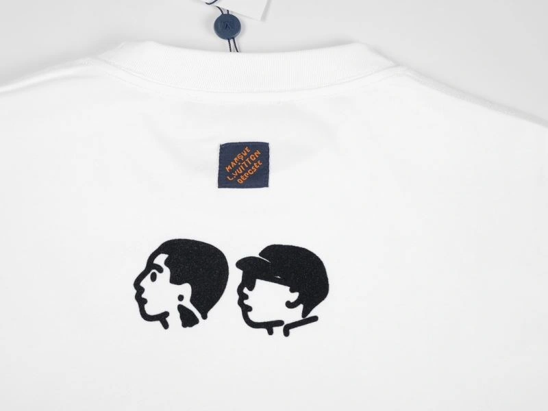 Louis Vuitton T-Shirts ZipUp 135589
