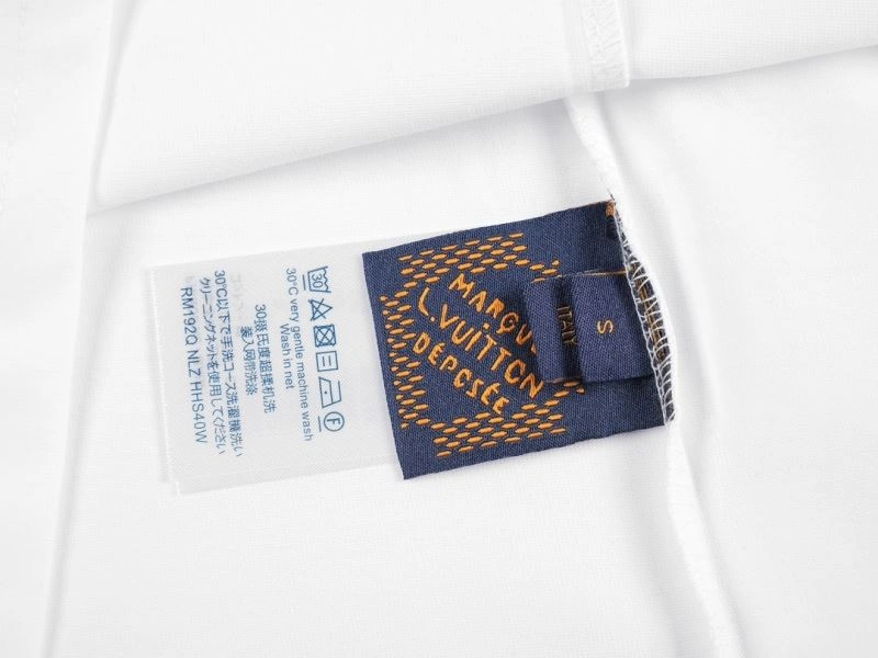 Louis Vuitton T-Shirts ZipUp 135589