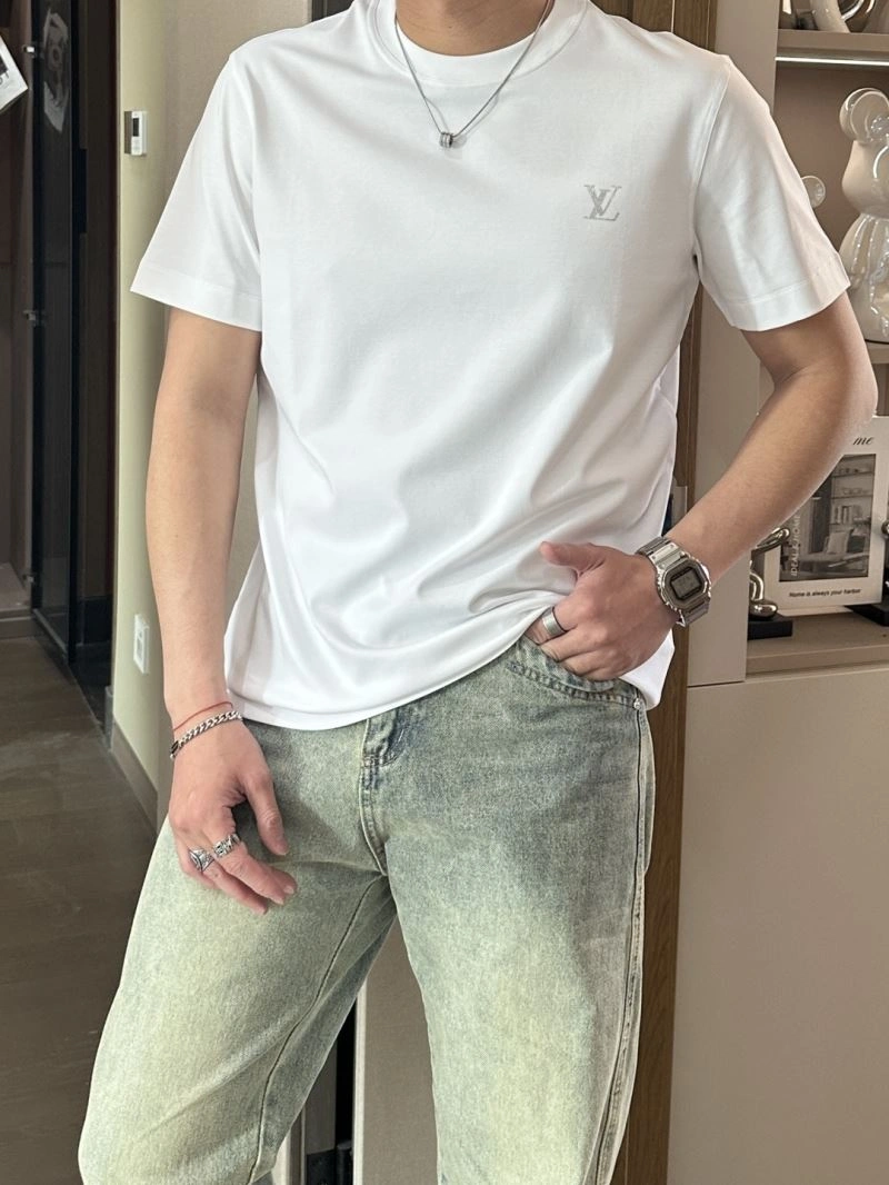 Packable Louis Vuitton T-Shirts 135588