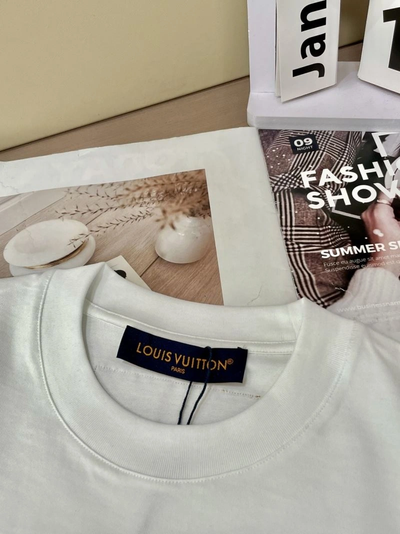 Thermal Louis Vuitton T-Shirts 135587