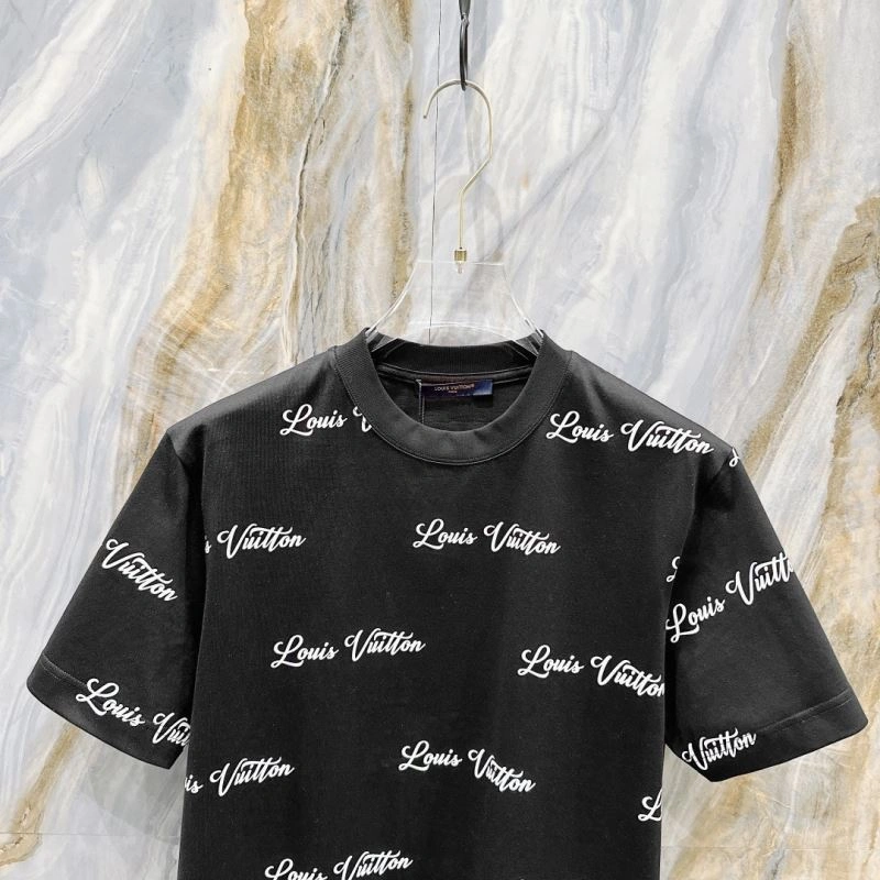 Louis Vuitton T-Shirts WeatherProof 135566