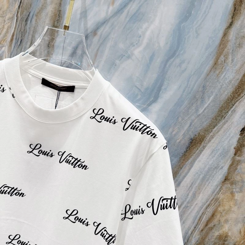 Chic Louis Vuitton T-Shirts 135569