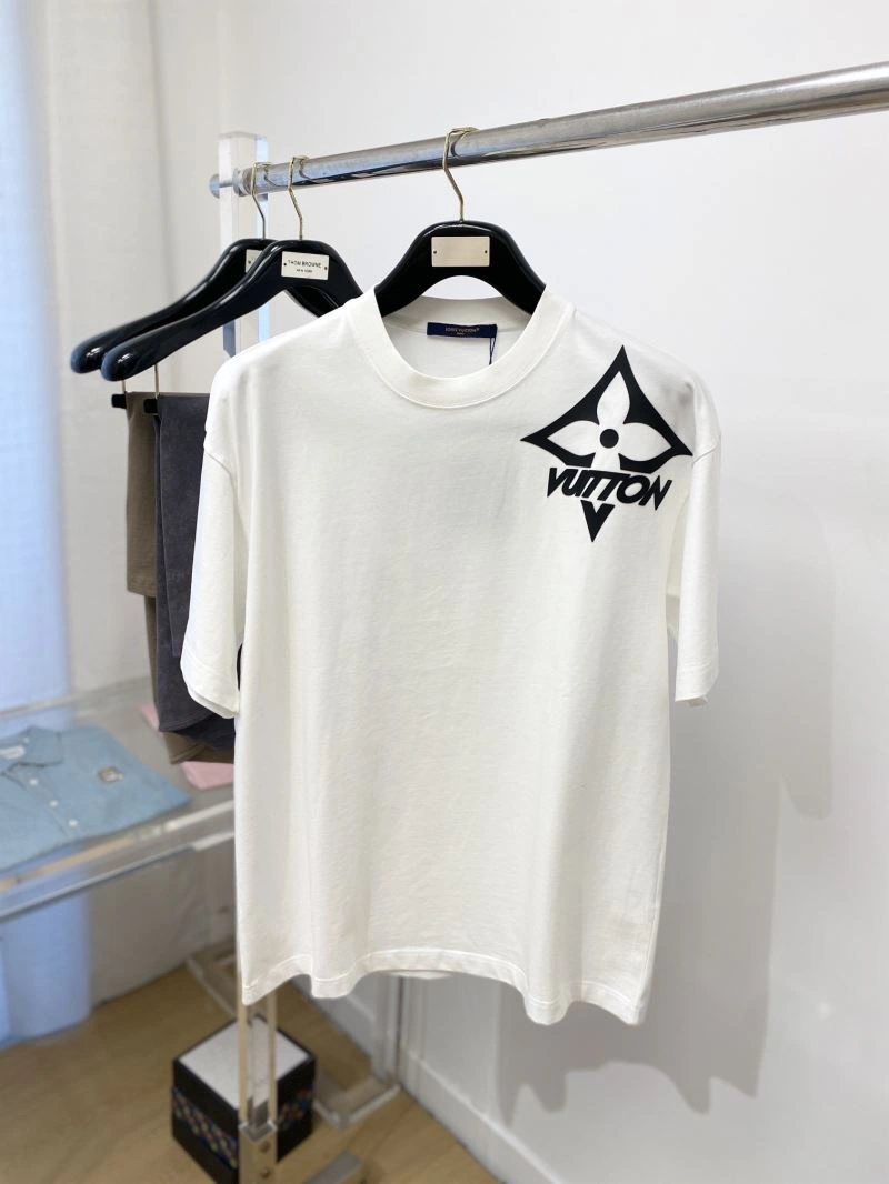 Louis Vuitton T-Shirts Attractive 135554