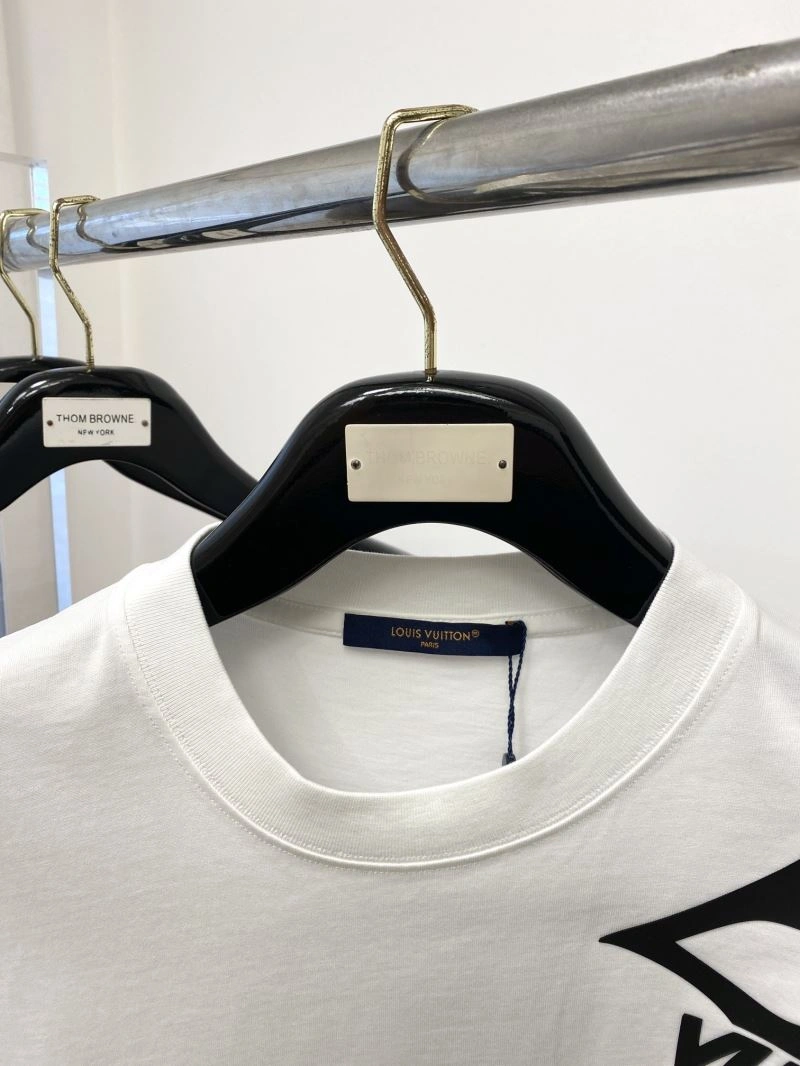 Louis Vuitton T-Shirts Attractive 135554