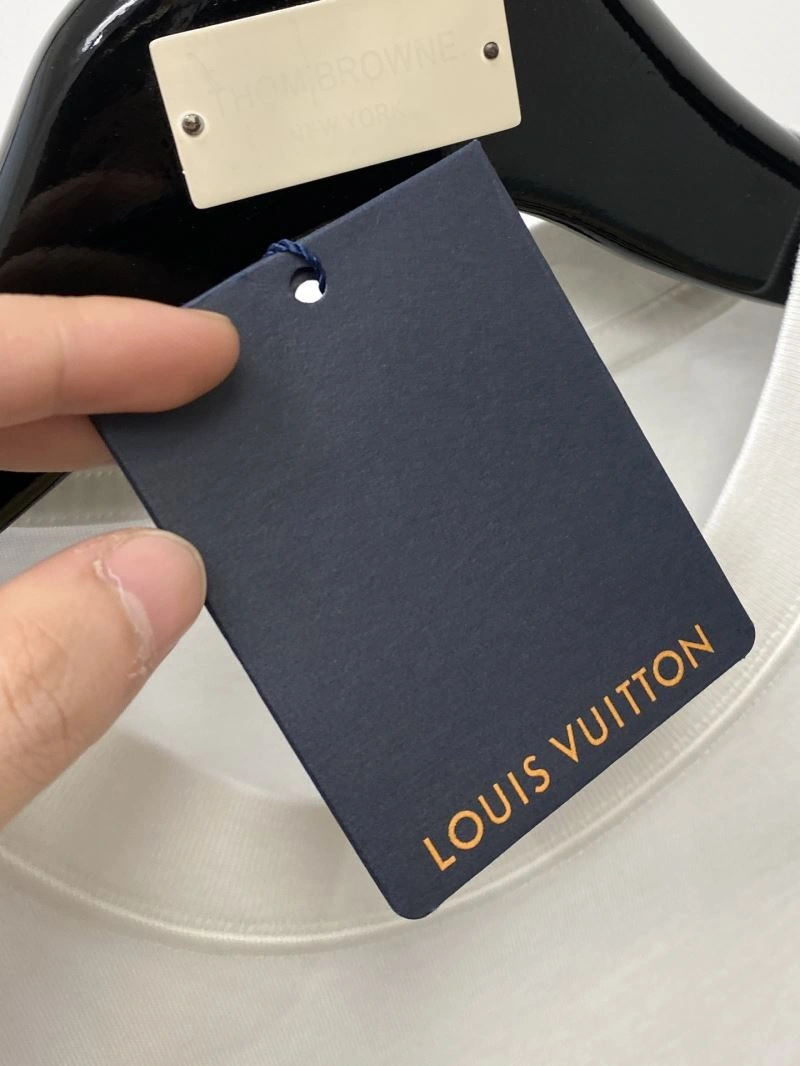Louis Vuitton T-Shirts Attractive 135554
