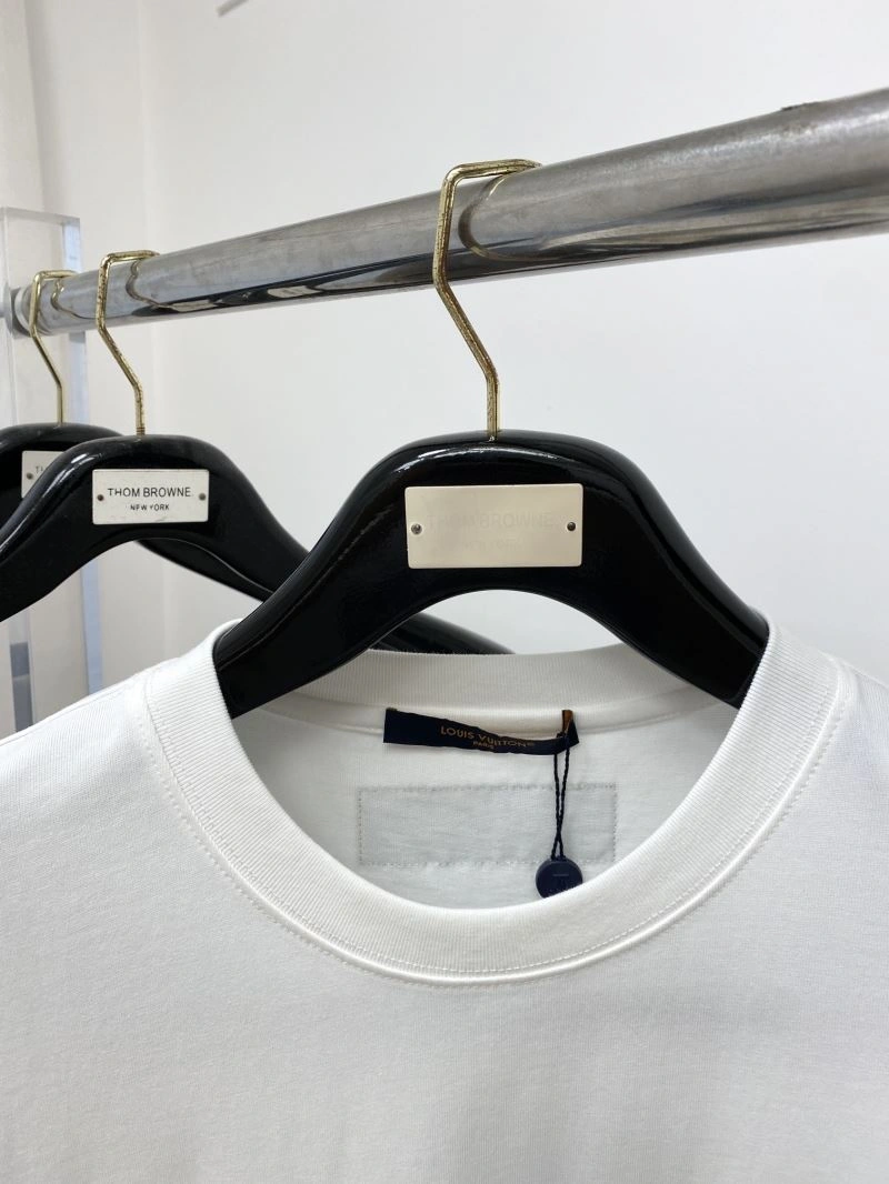 Louis Vuitton T-Shirts BestValue 135570