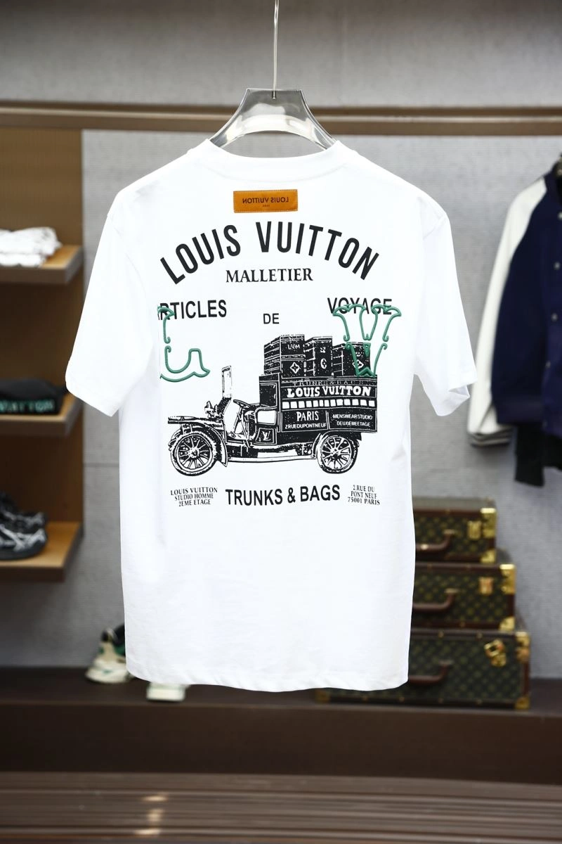 Trendsetting Louis Vuitton T-Shirts 135577