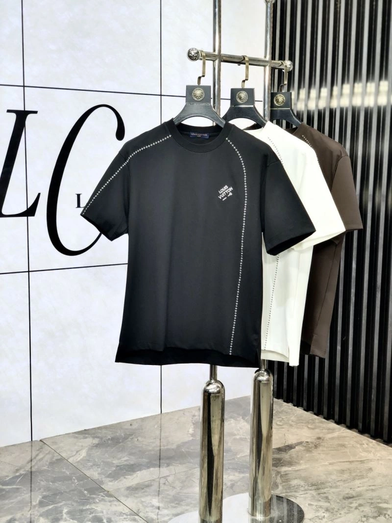 Durable Louis Vuitton T-Shirts 135557