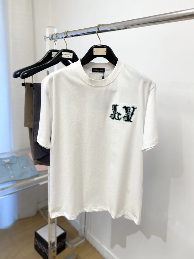 Louis Vuitton T-Shirts FastDry 135558