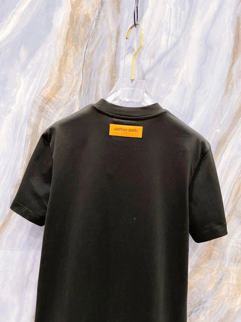 Louis Vuitton T-Shirts Bold 135572