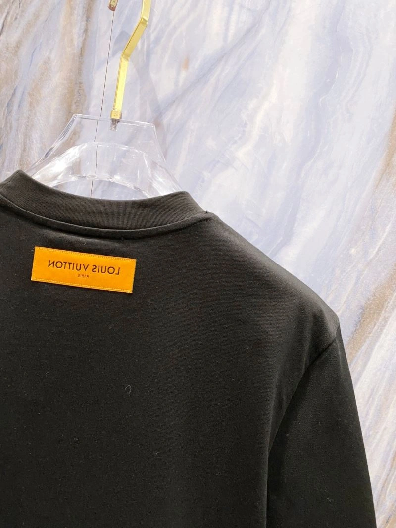Louis Vuitton T-Shirts Bold 135572