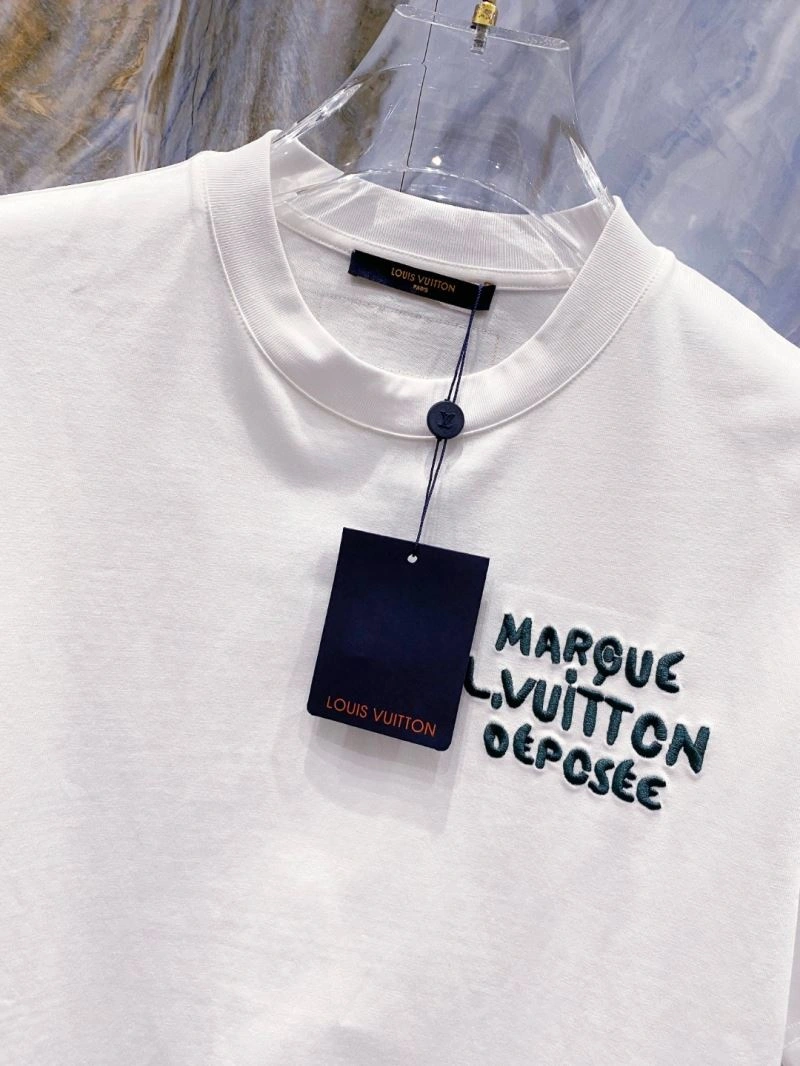 Louis Vuitton T-Shirts Modern 135623