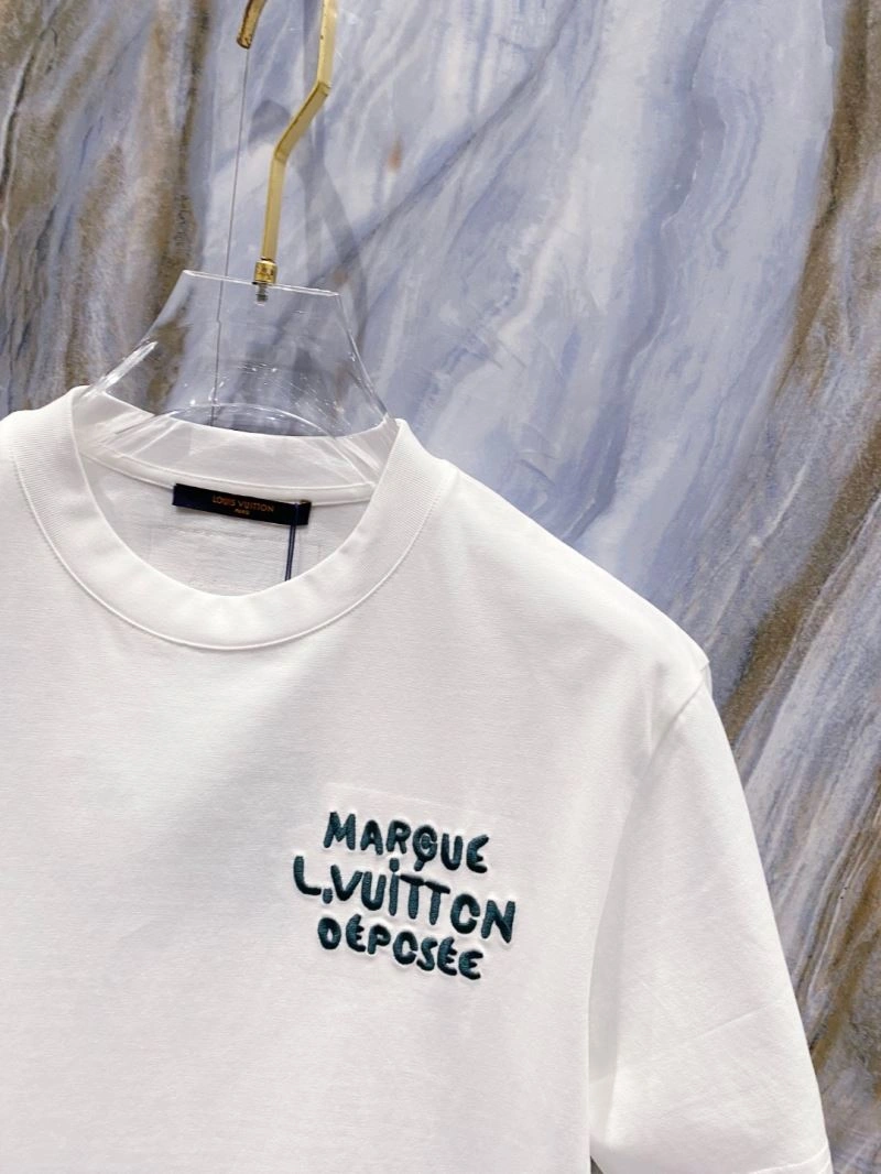 Louis Vuitton T-Shirts Modern 135623