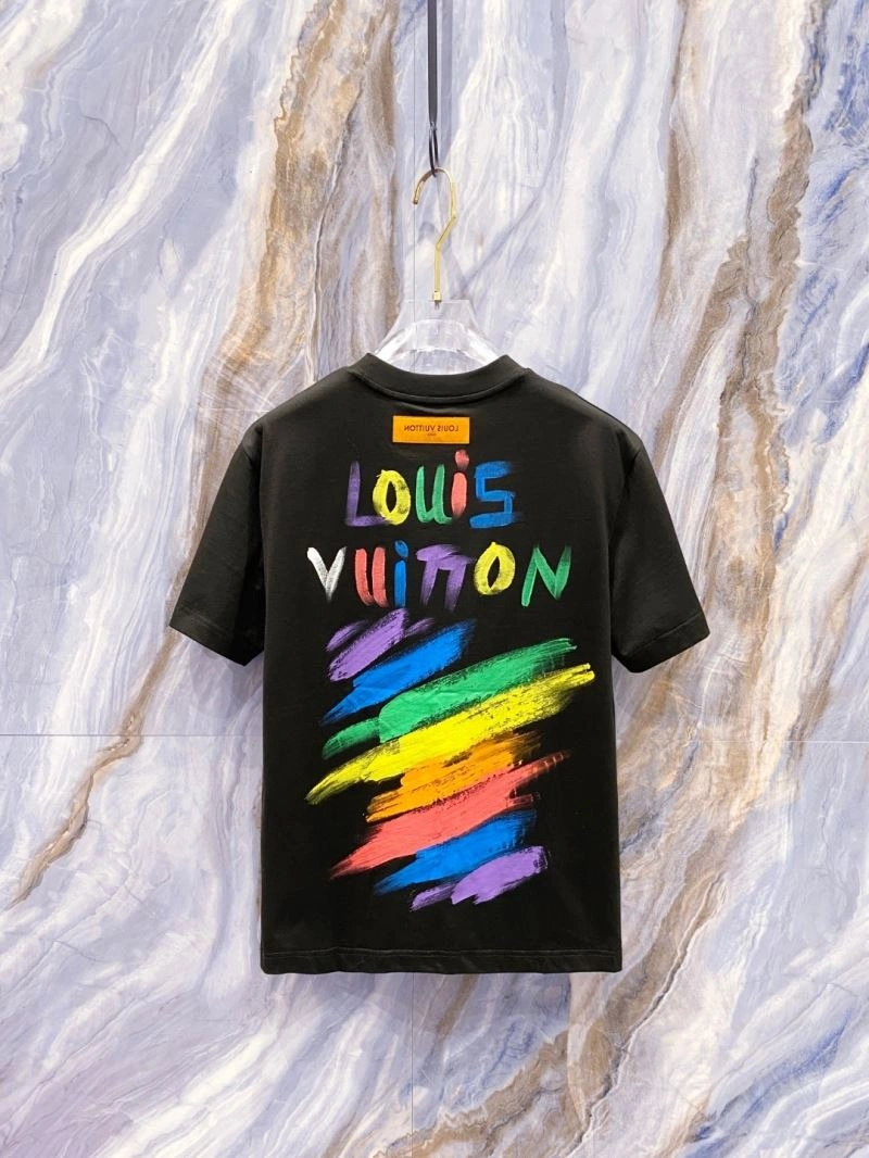 Louis Vuitton T-Shirts Fashionable 135571