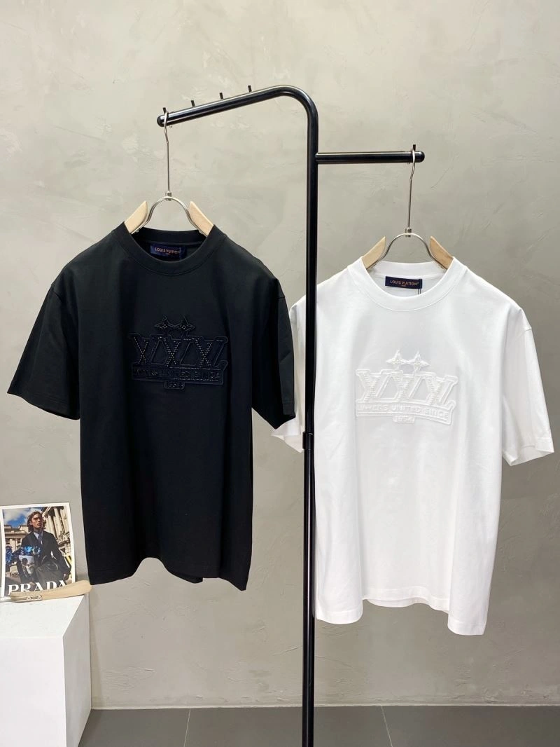 Louis Vuitton T-Shirts EyeCatching 135563
