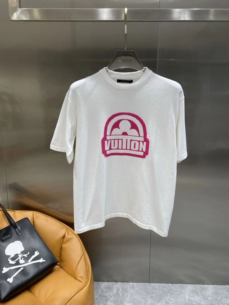 Bright Louis Vuitton T-Shirts 135525
