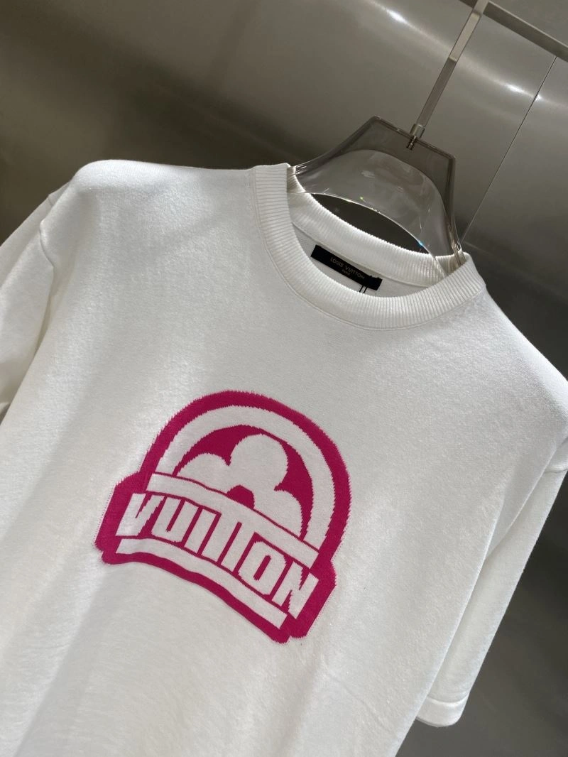 Bright Louis Vuitton T-Shirts 135525