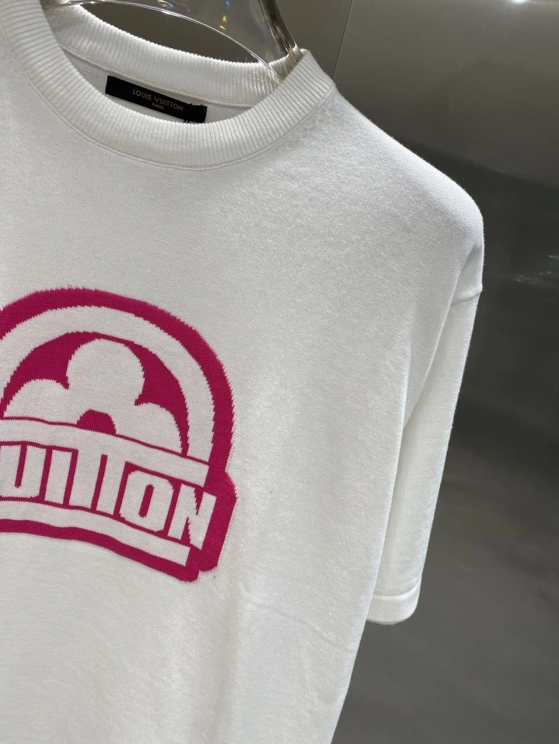 Bright Louis Vuitton T-Shirts 135525