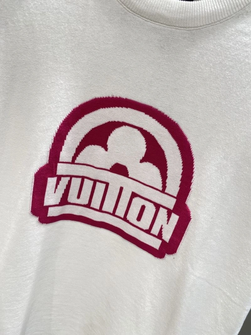 Bright Louis Vuitton T-Shirts 135525
