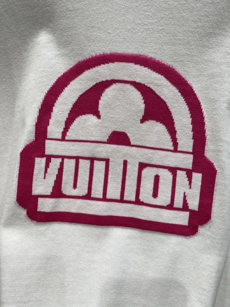 Bright Louis Vuitton T-Shirts 135525