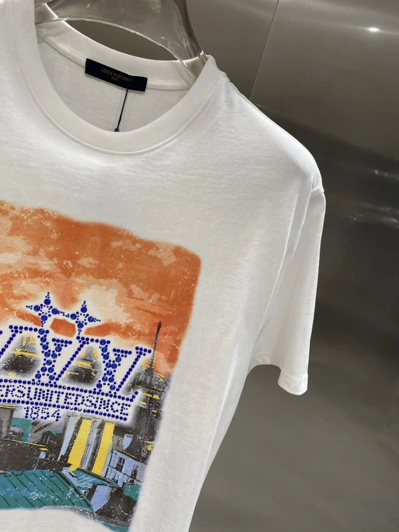 Louis Vuitton T-Shirts Durable 135521