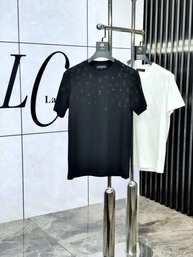 Upgraded Louis Vuitton T-Shirts 135519