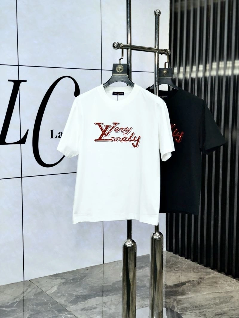 Louis Vuitton T-Shirts Fashionable 135542