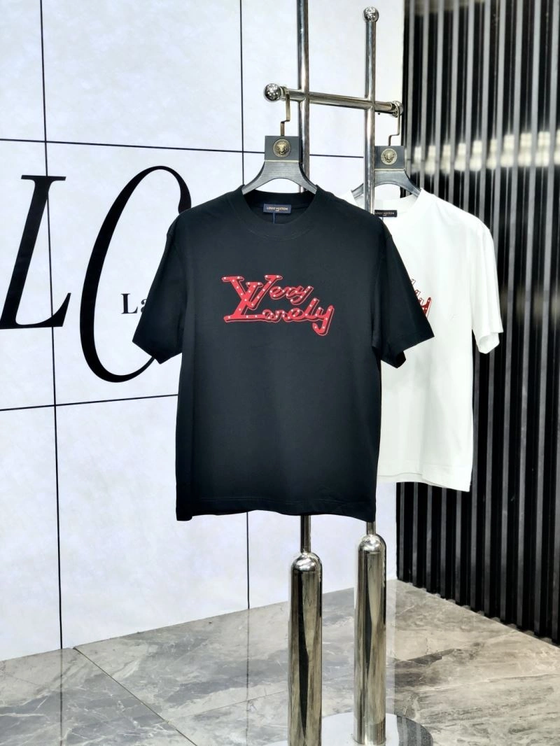 Louis Vuitton T-Shirts Fashionable 135542