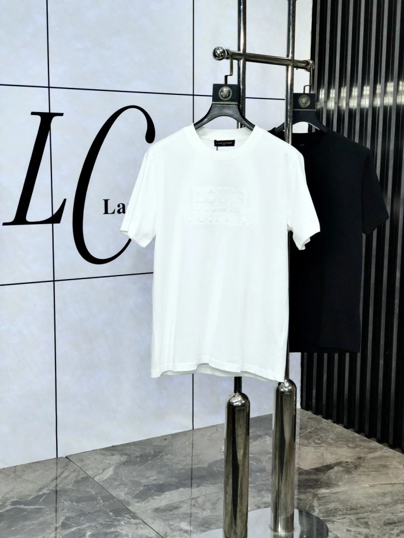 Louis Vuitton T-Shirts Sustainable 135541