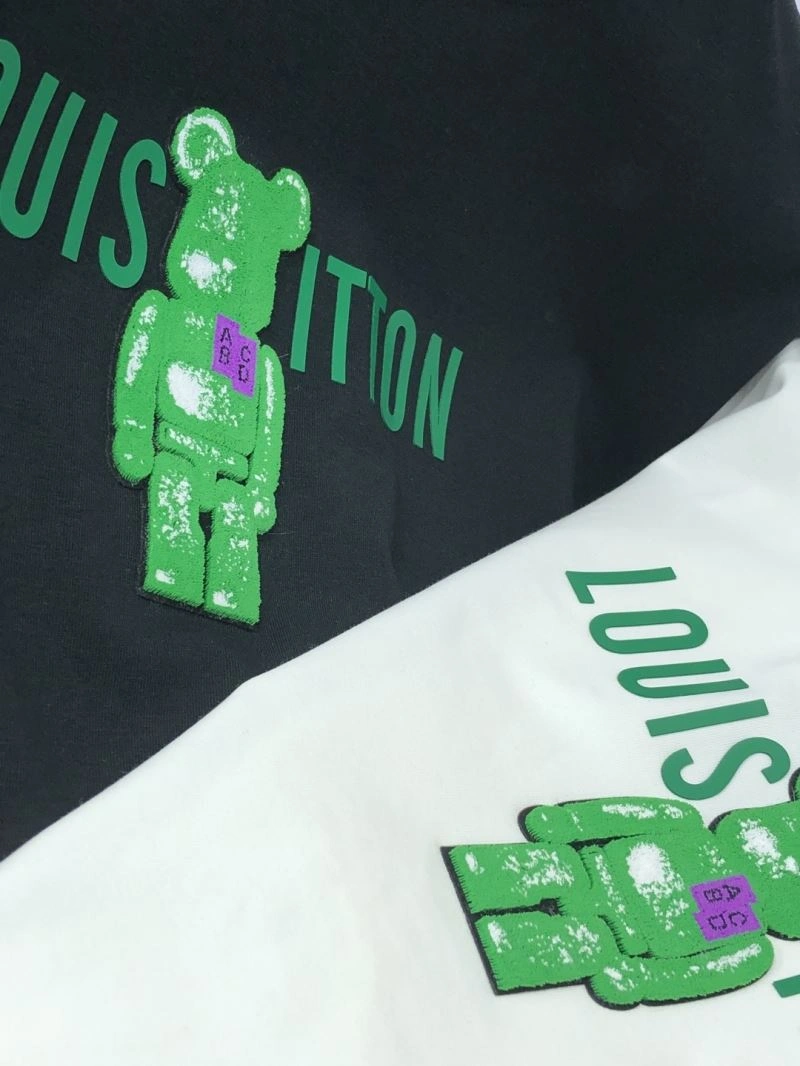 MoistureWicking Louis Vuitton T-Shirts 135523