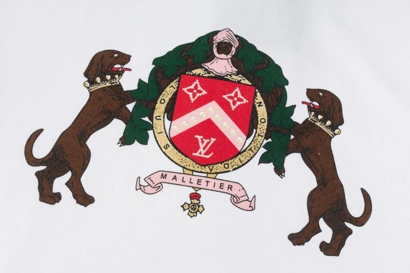Louis Vuitton T-Shirts Sustainable 135528