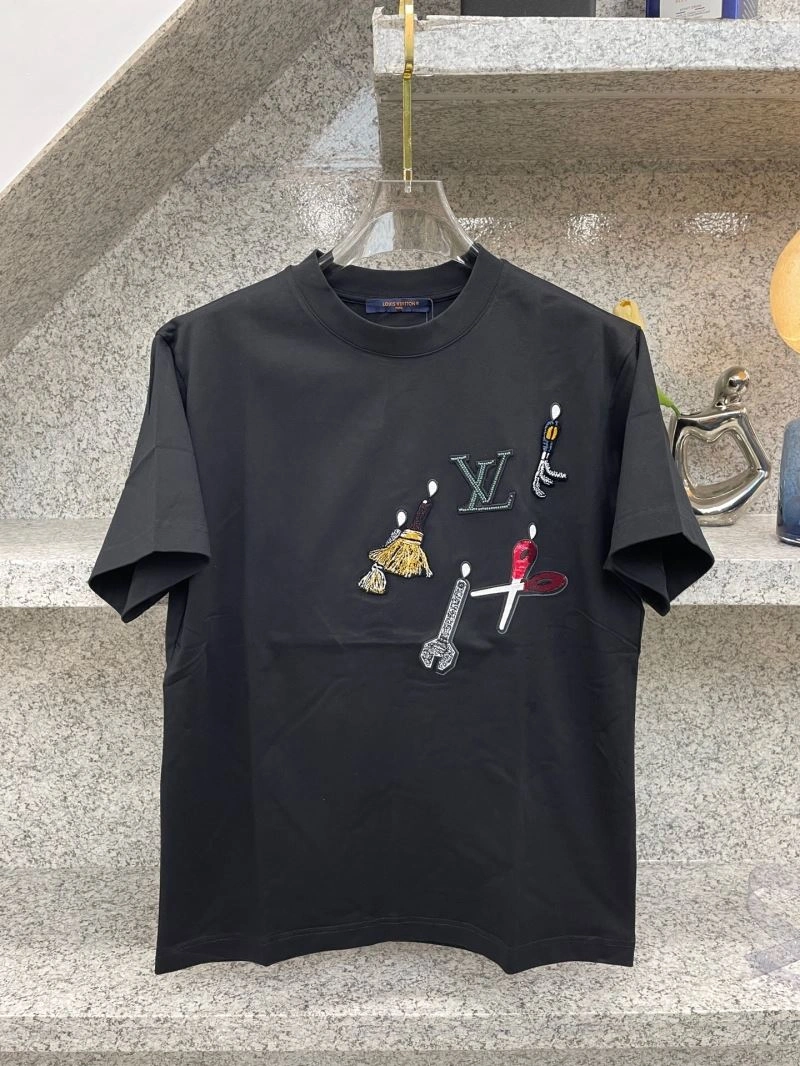 Louis Vuitton T-Shirts GoAnywhere 135543
