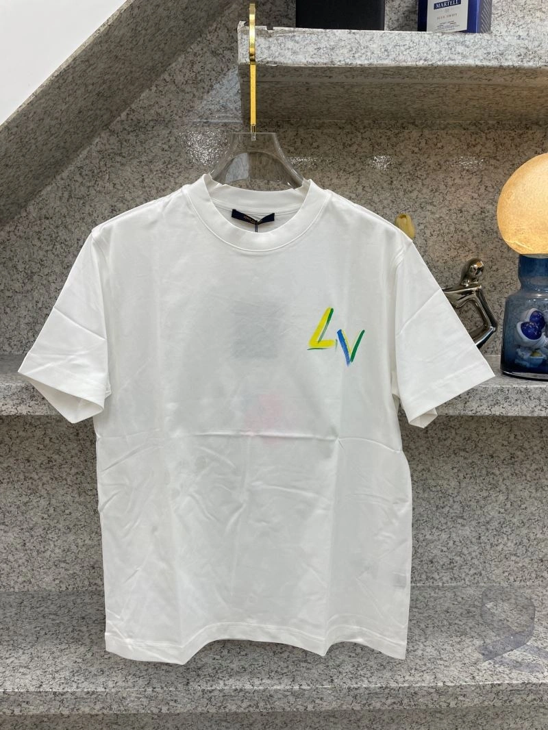 Louis Vuitton T-Shirts Trendsetting 135539