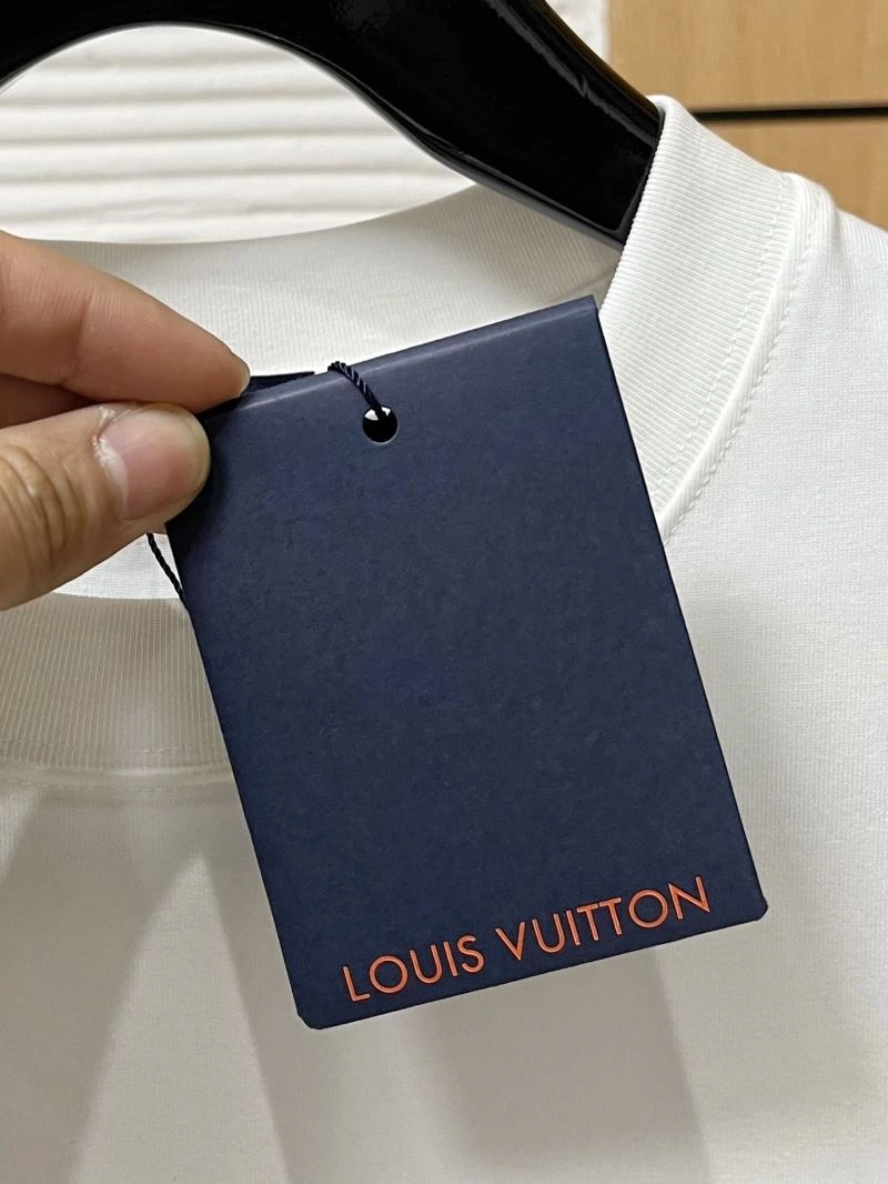 Louis Vuitton T-Shirts EasyMatch 135522