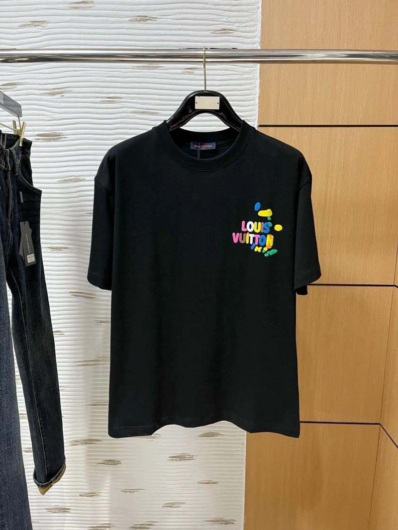 Louis Vuitton T-Shirts EasyMatch 135529
