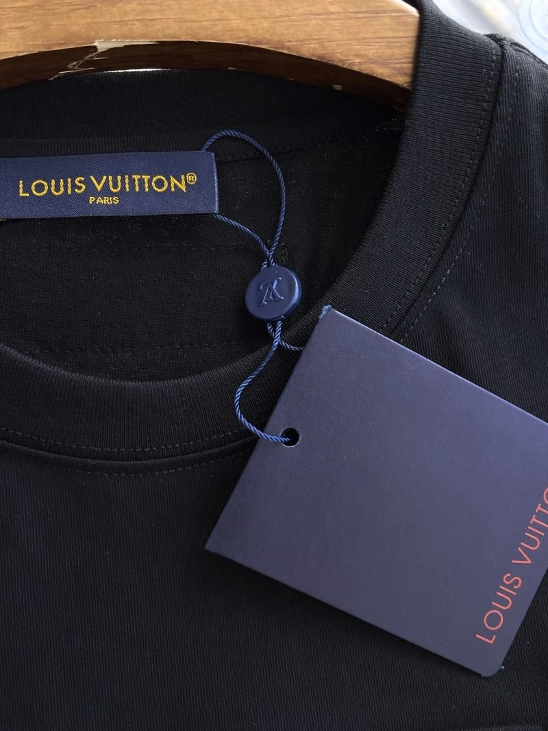 Louis Vuitton T-Shirts Classic 135520