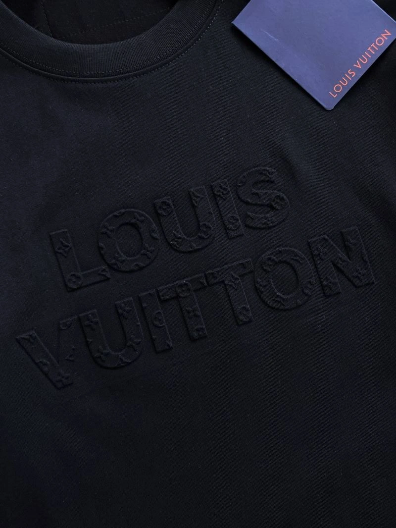 Louis Vuitton T-Shirts Neat 135545