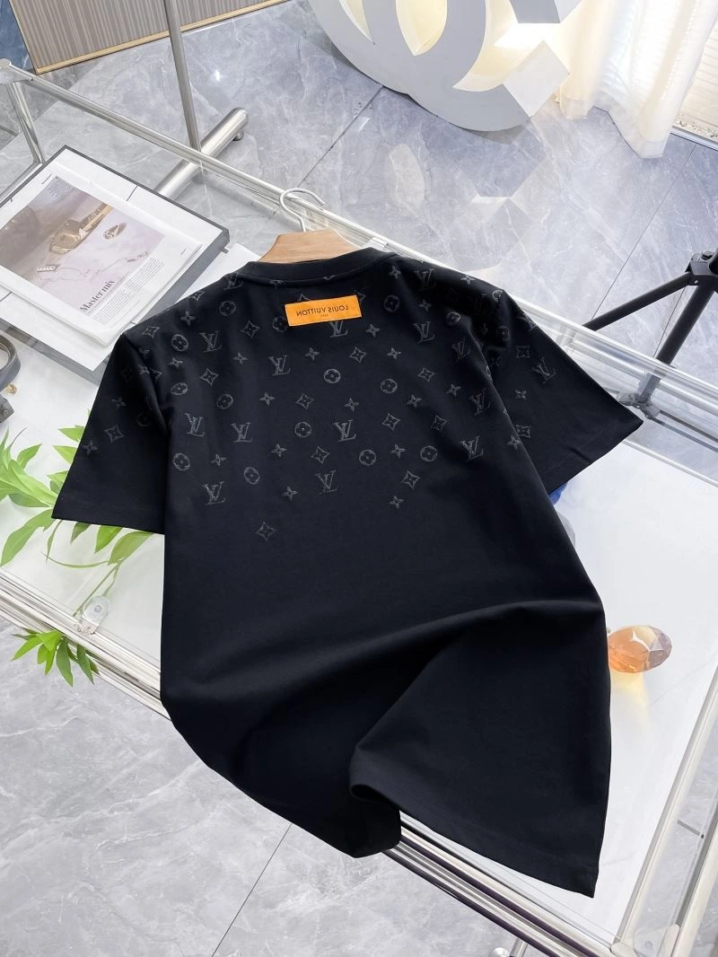 Trendsetting Louis Vuitton T-Shirts 135527