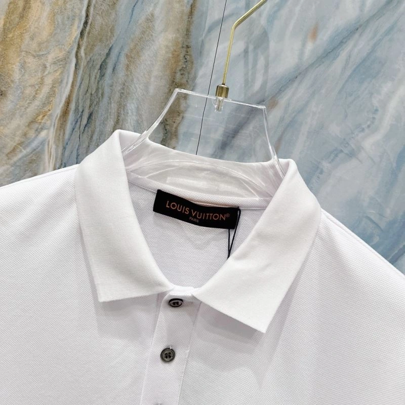 TravelReady Louis Vuitton T-Shirts 135512