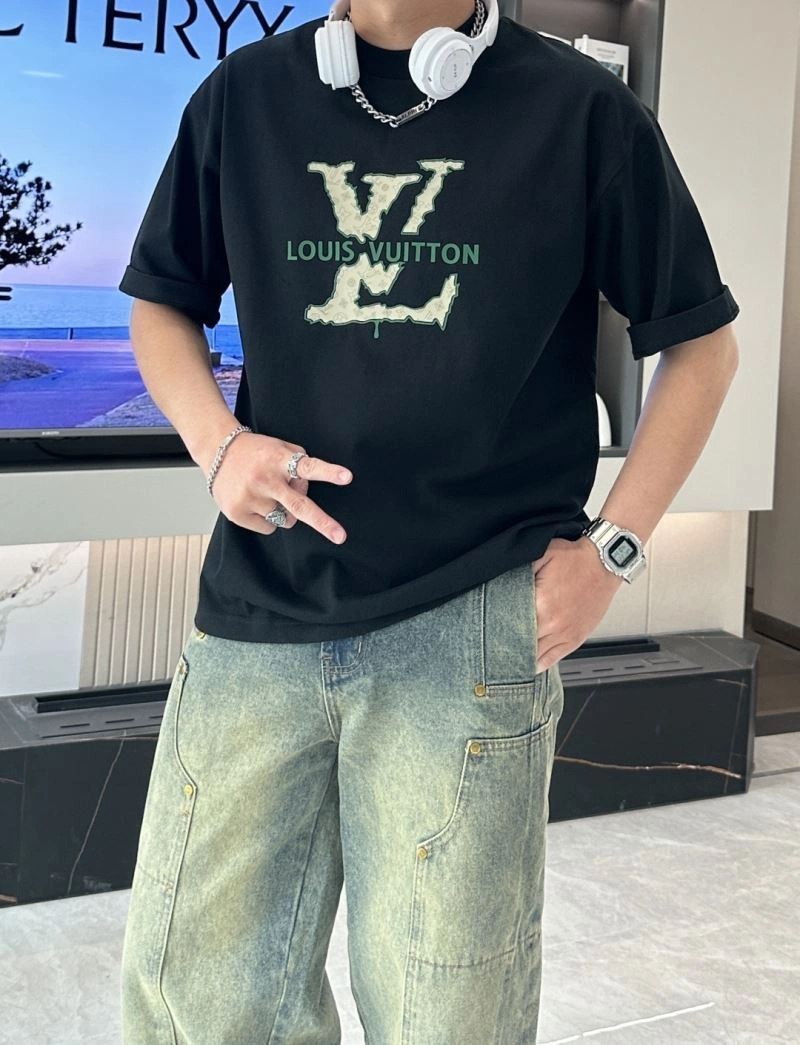 SmartChoice Louis Vuitton T-Shirts 135534