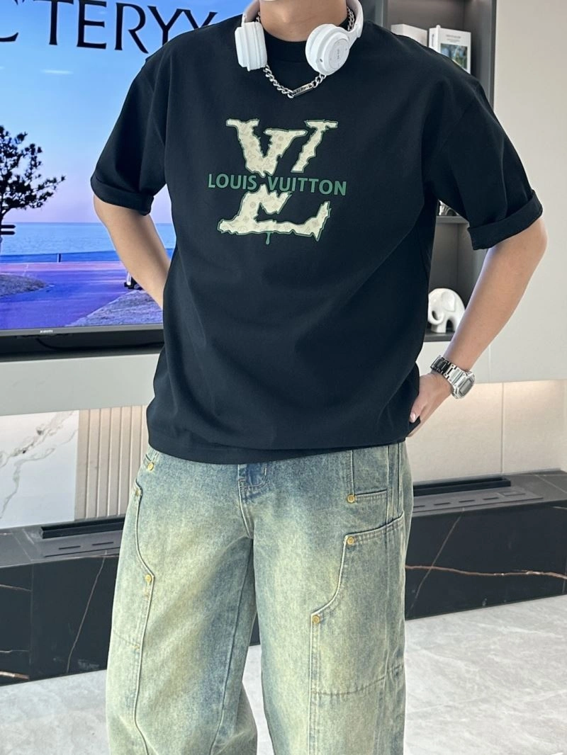SmartChoice Louis Vuitton T-Shirts 135534