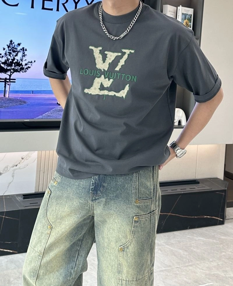 Louis Vuitton T-Shirts Trendy 135508